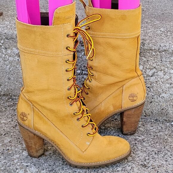 Women's Timberland Lace-Up Block-Heel Boots Size 8W - Picture 1 of 13